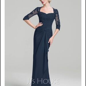 JJs House Black Ruched Sweetheart Gown